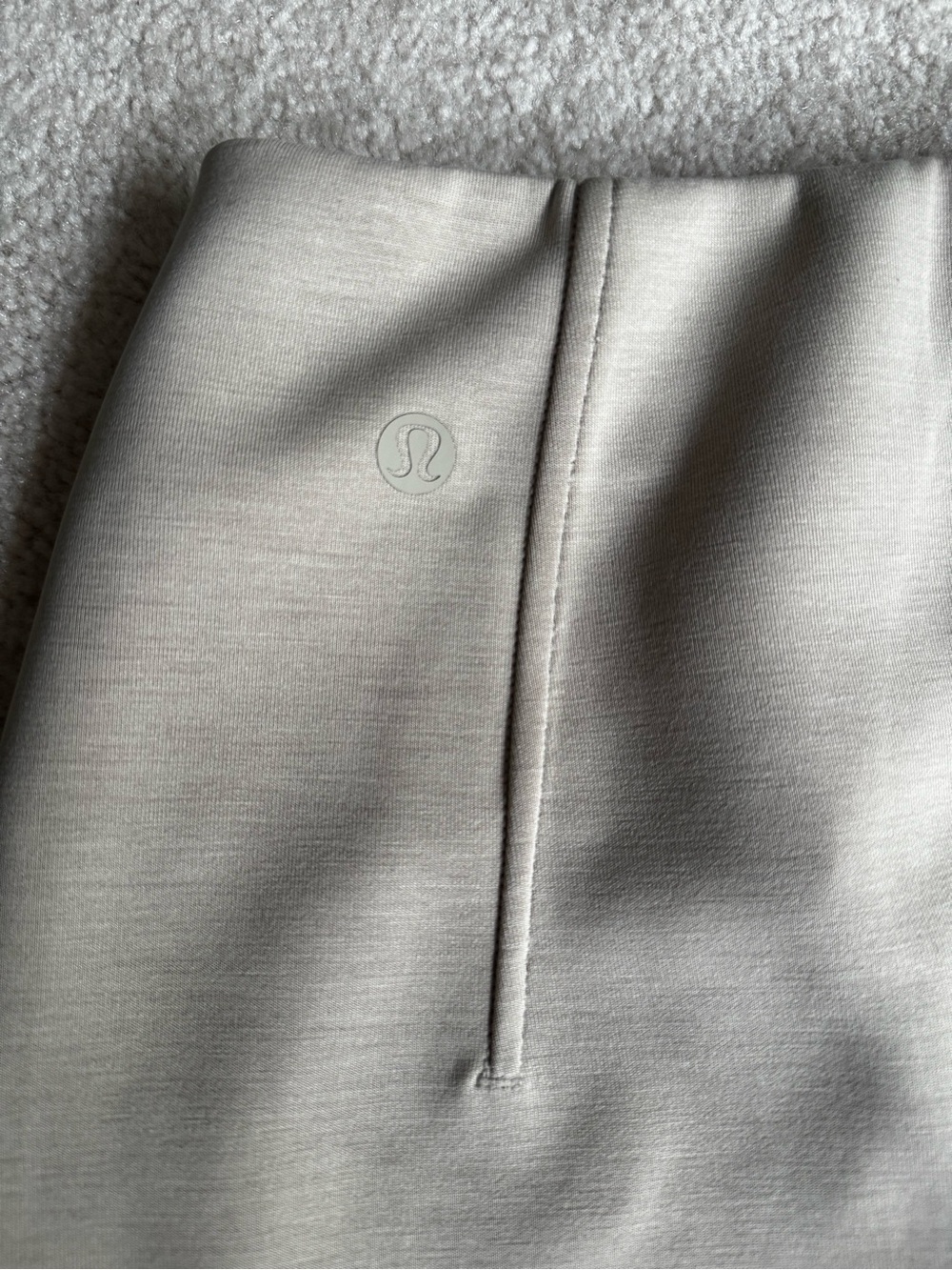 Lululemon stretch pencil skirt - Picture 12 of 15